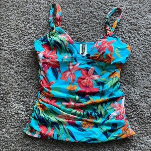Tommy Bahama Floral Tropical tankini Top. XS NWOT
